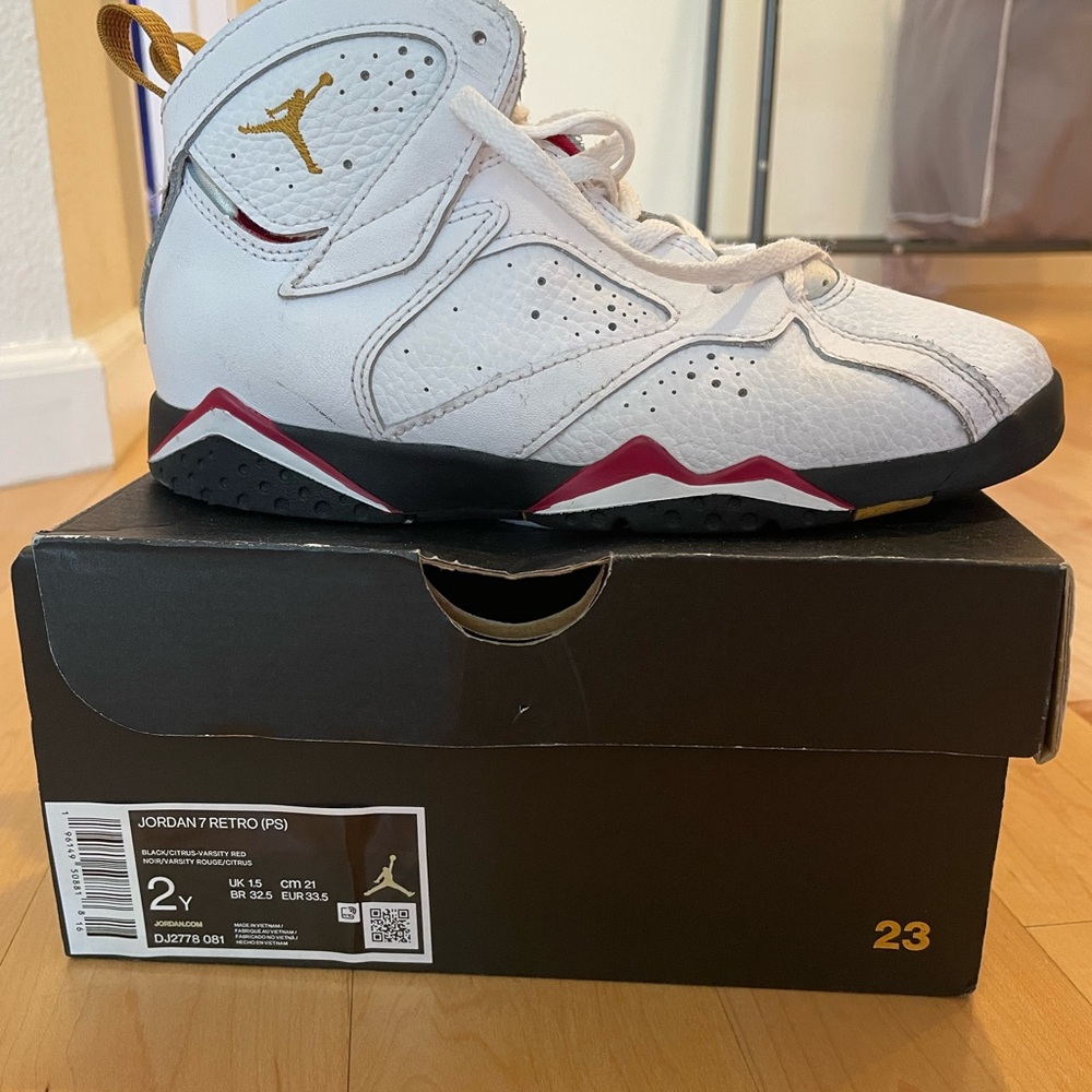 100% Authentic Kids Jordan's, size 2.5